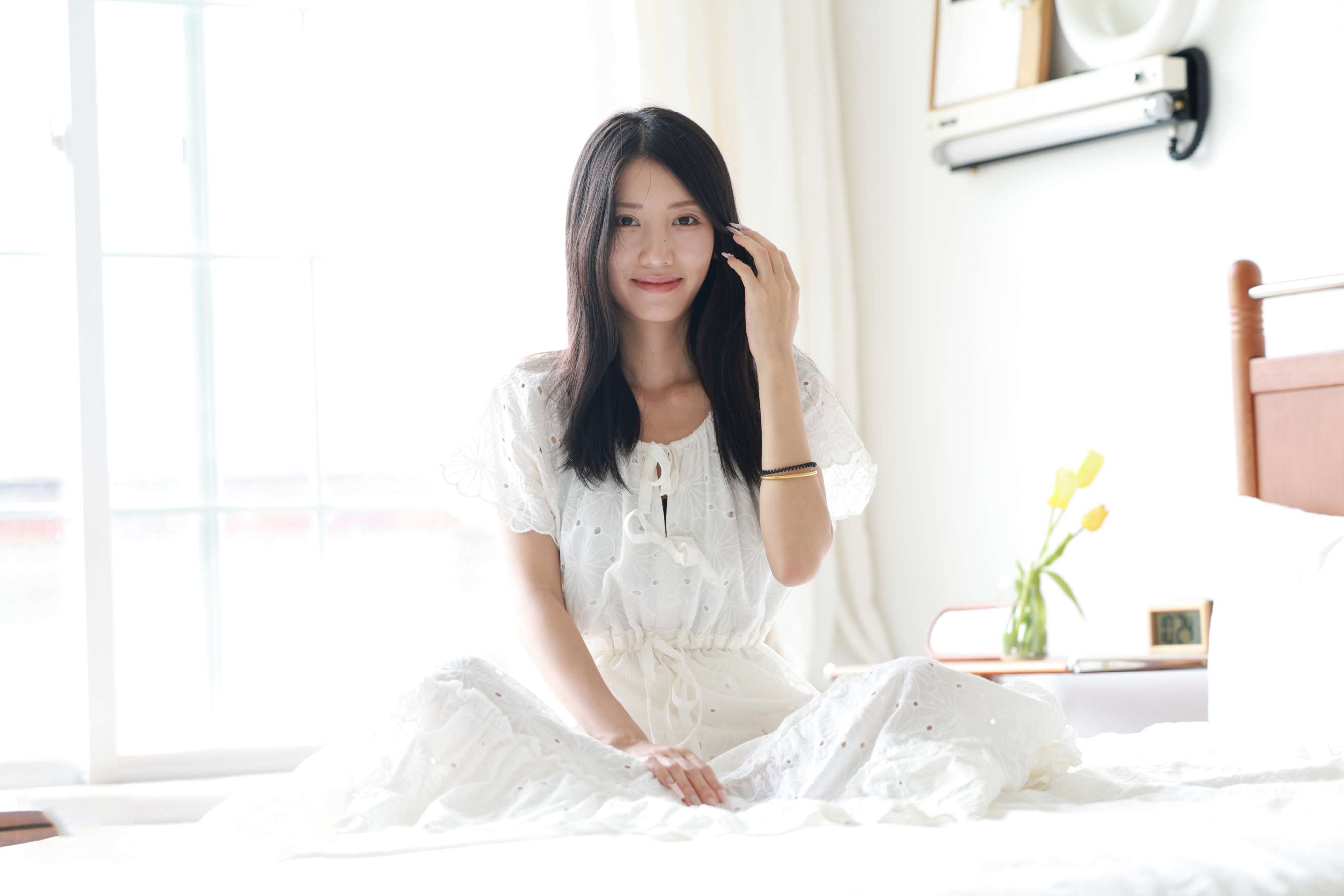 《微微 脱棉袜秀嫩足》作品图