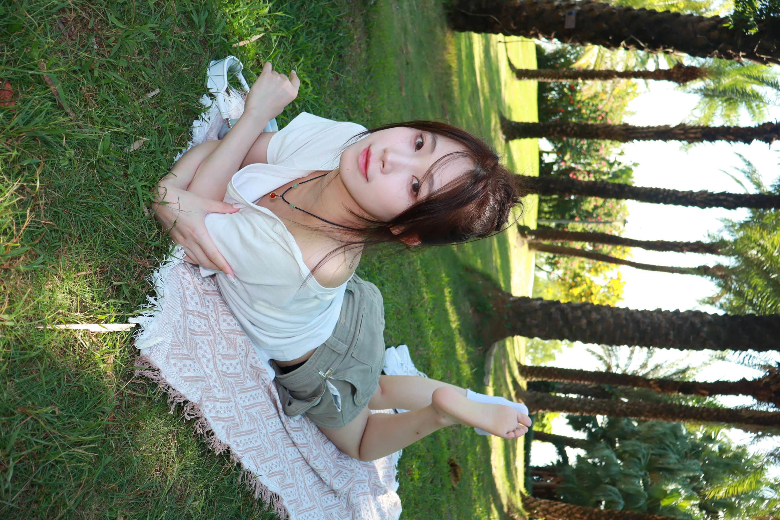 《高颜值学妹嫩足》作品图